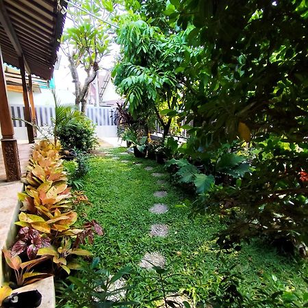 Niki Mawon Homestay Kejayan Esterno foto