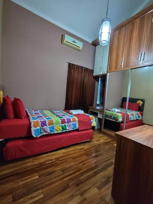 Niki Mawon Homestay Kejayan Esterno foto